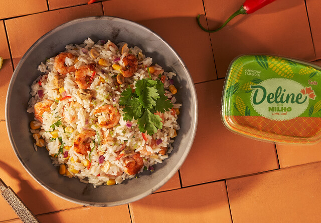 Receita: Arroz de Coco com Camarão e Castanha-de-caju