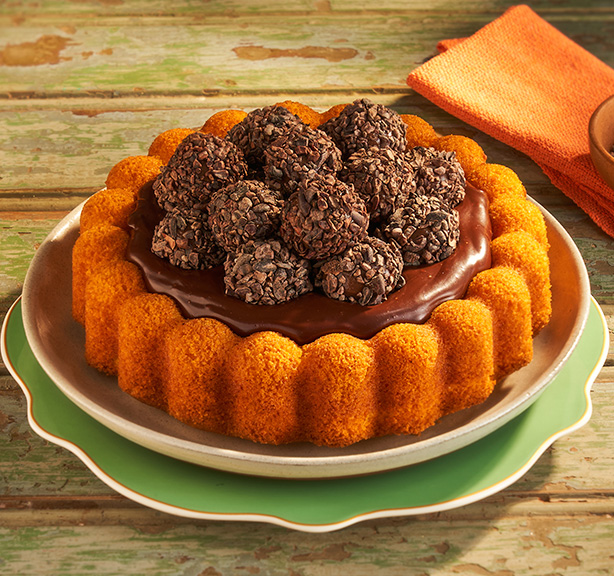 Receita: Bolo de Cenoura com Castanha do Pará e Nibs de Cacau
