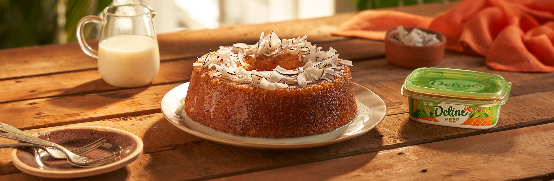 Receita: Bolo de Cuscuz com Calda de Leite de Coco