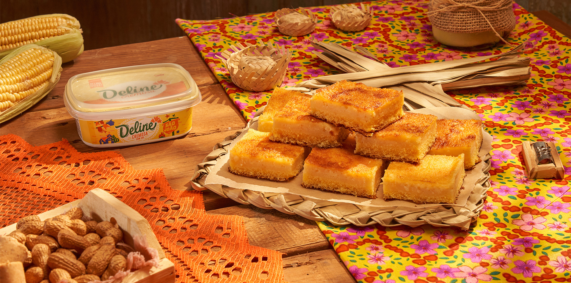 Deline - Nossas receitas: Bolo de Fubá Cremoso