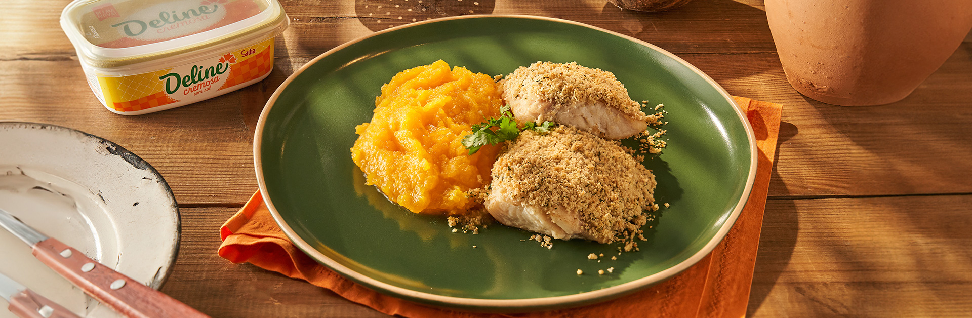 Receita: Filé de Filhote Com Crosta de Beiju e Purê de Jerimum Com Leite de Coco
