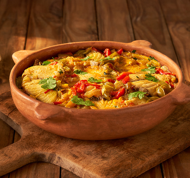 Receita: Moqueca de Cação com Farofa de Banana-da-terra
